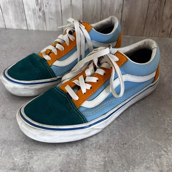 VANS Old Skool Colorblock Low-Top Suede Sneakers - Picture 1 of 6